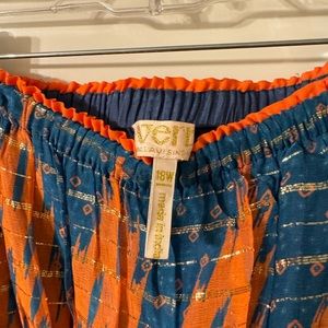 Strapless, spring dress. Perfect wedding guest dress! Size 18w